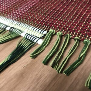 Trimming the handwoven fabric